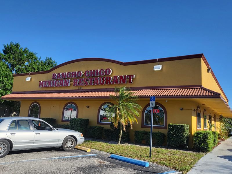 Rancho Chico St. Cloud exterior